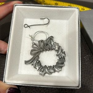 Vintage Christmas Pewter Wreath Ornament 1989